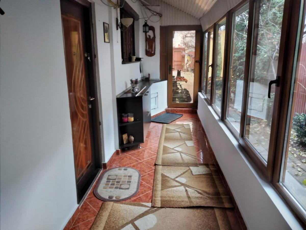 Ada-Ini House Villa Craiova Luaran gambar